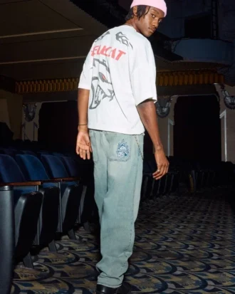 Açık Renk Yıkanmış Nakışlı Zar Skater Bol Paça Kot Pantolon