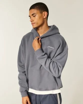 Boxy Logo Kapüşonlu Sweatshirt Boxy Logo Kapüşonlu Sweatshirt