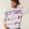 Boxy New York Üniversitesi Menekşe Desenli Grafikli Sweatshirt
