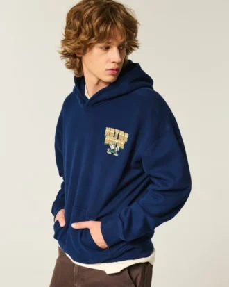 Boxy University of Notre Dame Fighting Irish Grafik Kapüşonlu Sweatshirt Boxy University of Notre Dame Fighting Irish Grafik Kapüşonlu Sweatshirt