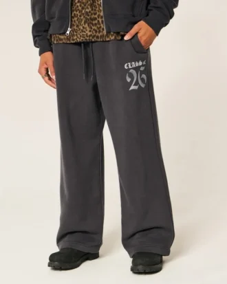 Class of 26 Grafikli Süper Bol Sweatpants
