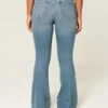 Curvy Yüksek Bel Orta Yıkama Flare Kot Pantolon Curvy Yüksek Bel Orta Yıkama Flare Kot Pantolon