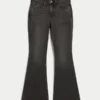 Curvy Yüksek Bel Yıkanmış Siyah Flare Jean Curvy Yüksek Bel Yıkanmış Siyah Flare Jean