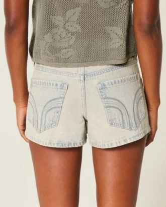 Düşük Bel Açık Renk Yıkanmış Denim Mini Şort
