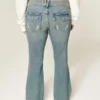 Düşük Bel Kelebek Nakışlı Orta Yıkama Bootcut Kot Pantolon Düşük Bel Kelebek Nakışlı Orta Yıkama Bootcut Kot Pantolon