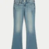 Düşük Bel Orta Yıkama Nakışlı Çiçek Desenli Bootcut Kot Pantolon Düşük Bel Orta Yıkama Nakışlı Çiçek Desenli Bootcut Kot Pantolon