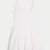 Gilly Hicks Active Bubble Elbise