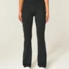 Gilly Hicks Active Recharge Bootcut Leggings Gilly Hicks Active Recharge Bootcut Leggings