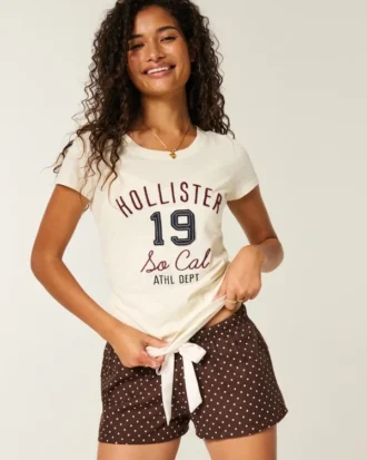 Holiday Vault Release Saten Kravatlı Flanel Mini Şort Holiday Vault Release Saten Kravatlı Flanel Mini Şort