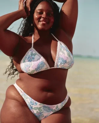 Kroşe Stil Karışık Yüksek Bacak Cheeky Bikini Altı