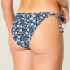 Kroşe Stil Süslemeli Yan Bağcıklı Cheeky Bikini Altı
