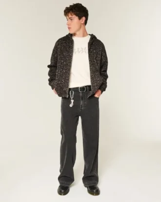 Kutu Kesim Fermuarlı Leopar Desenli Kapüşonlu Sweatshirt