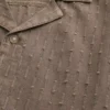 Kutu Kesim Kısa Kollu Dokulu Desenli Gömlek Kutu Kesim Kısa Kollu Dokulu Desenli Gömlek