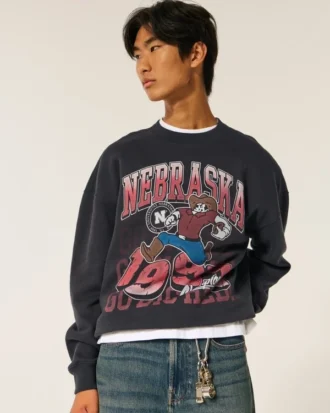 Kutu kesim Nebraska Üniversitesi Cornhuskers Grafikli Crew Sweatshirt