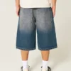 Orta Yıkama Denim Yarım Pantolon