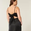 Saten Sırt Fiyonklu Bodycon Elbise