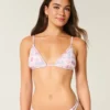 Süslemeli Üçgen Bikini Üstü
