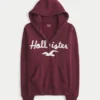 Suni Kürk Süslü Logo Grafik Fermuarlı Kapüşonlu Sweatshirt Suni Kürk Süslü Logo Grafik Fermuarlı Kapüşonlu Sweatshirt