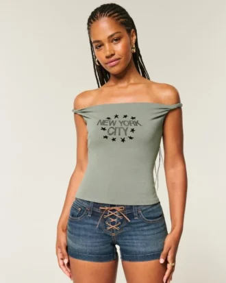 Twisted Off-the-Shoulder New York City Grafik Tişört