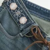 Ultra Düşük Bel Nakışlı Kemer Orta Yıkama Flare Jeans Ultra Düşük Bel Nakışlı Kemer Orta Yıkama Flare Jeans
