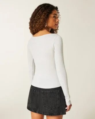 Uzun Kollu Slash-Neck Üst