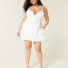 V Yaka Fırfırlı Babydoll Mini Elbise