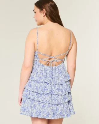 V Yaka Fırfırlı Katmanlı Babydoll Mini Elbise V Yaka Fırfırlı Katmanlı Babydoll Mini Elbise