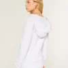 V Yaka Kapüşonlu Sweatshirt V Yaka Kapüşonlu Sweatshirt