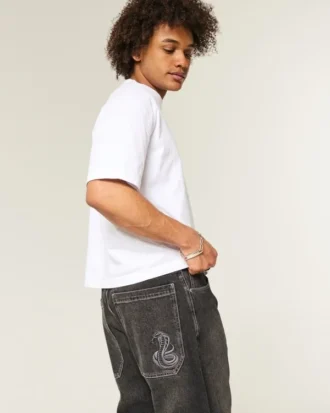 Yıkanmış Siyah Nakışlı Yılan Skater Bol Kesim Kot Pantolon