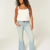 Yüksek Bel Açık Yıkama Yıldız Cepli Flare Jean Yüksek Bel Açık Yıkama Yıldız Cepli Flare Jean